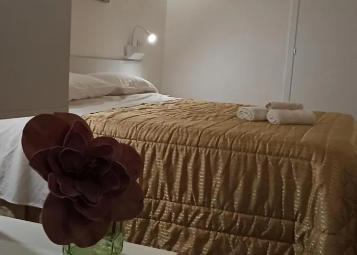 Cementina's House דירה